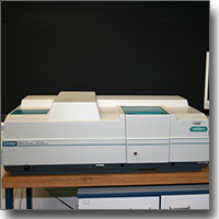 UV-VIS-NIR-Spektrometer